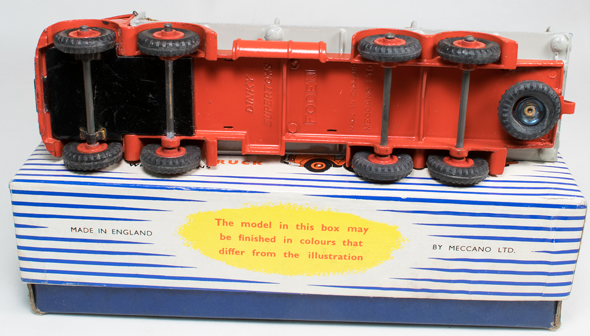 dinky foden flat truck with chains