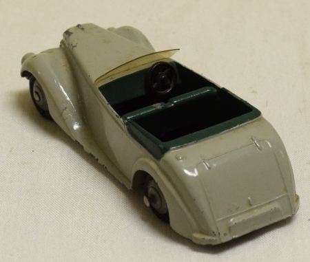 Dinky 1947 DINKY #38E ARMSTRONG SIDDELEY COUPE. OLIVE HUBS CAT $375 VG+/EXC