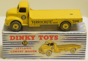 Dinky DINKY 533 LEYLAND CEMENT WAGON, EXCELLENT MODEL W/ EXCELLENT BOX!