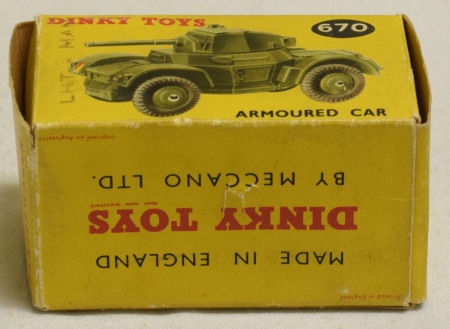 Dinky DINKY 670 ARMOURED CAR, EXCELLENT MODEL W/ VG+ BOX!