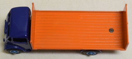 Dinky DINKY 913 GUY FLAT TRUCK WITH TAILBOARD, NEAR-MINT MODEL W/ VG BOX!