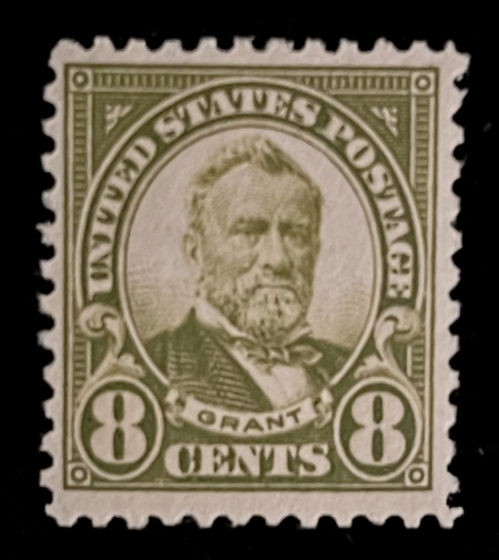 U.S. Stamps SCOTT #560 8c OLIVE-GREEN, GRANT, MOG-HINGED, VF CENTERING, CAT $37.50