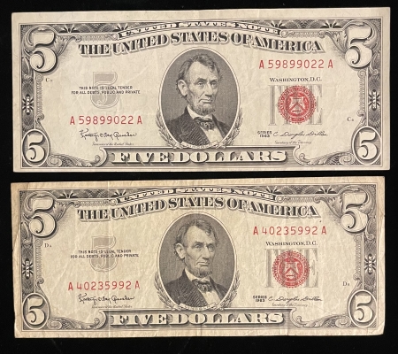 Small U.S. Notes PAIR OF 1963 $5 UNITED STATES NOTES, FR-1536, VF/XF