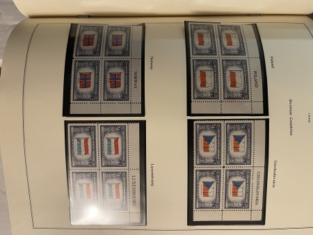 U.S. Stamps SCOTT NATIONAL PLATE BLOCK ALBUM, 20TH CENT COMMEMS-VIRTUALLY COMPLETE 1930-1969