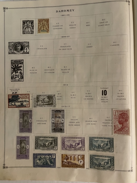 U.S. Stamps SCOTT INTERNATIONAL ALBUM, 10000+ USED SINGLES, HINGED/PAGES-HUGE CAT $10000+!