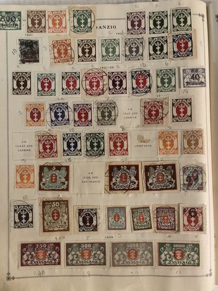 U.S. Stamps SCOTT INTERNATIONAL ALBUM, 10000+ USED SINGLES, HINGED/PAGES-HUGE CAT $10000+!